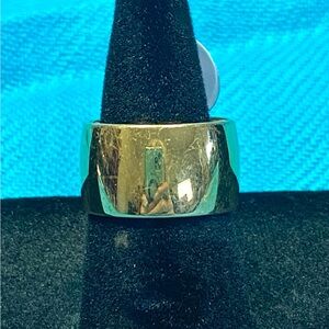 NEW Classic Wide Gold Tone Band Ring, Sz 6